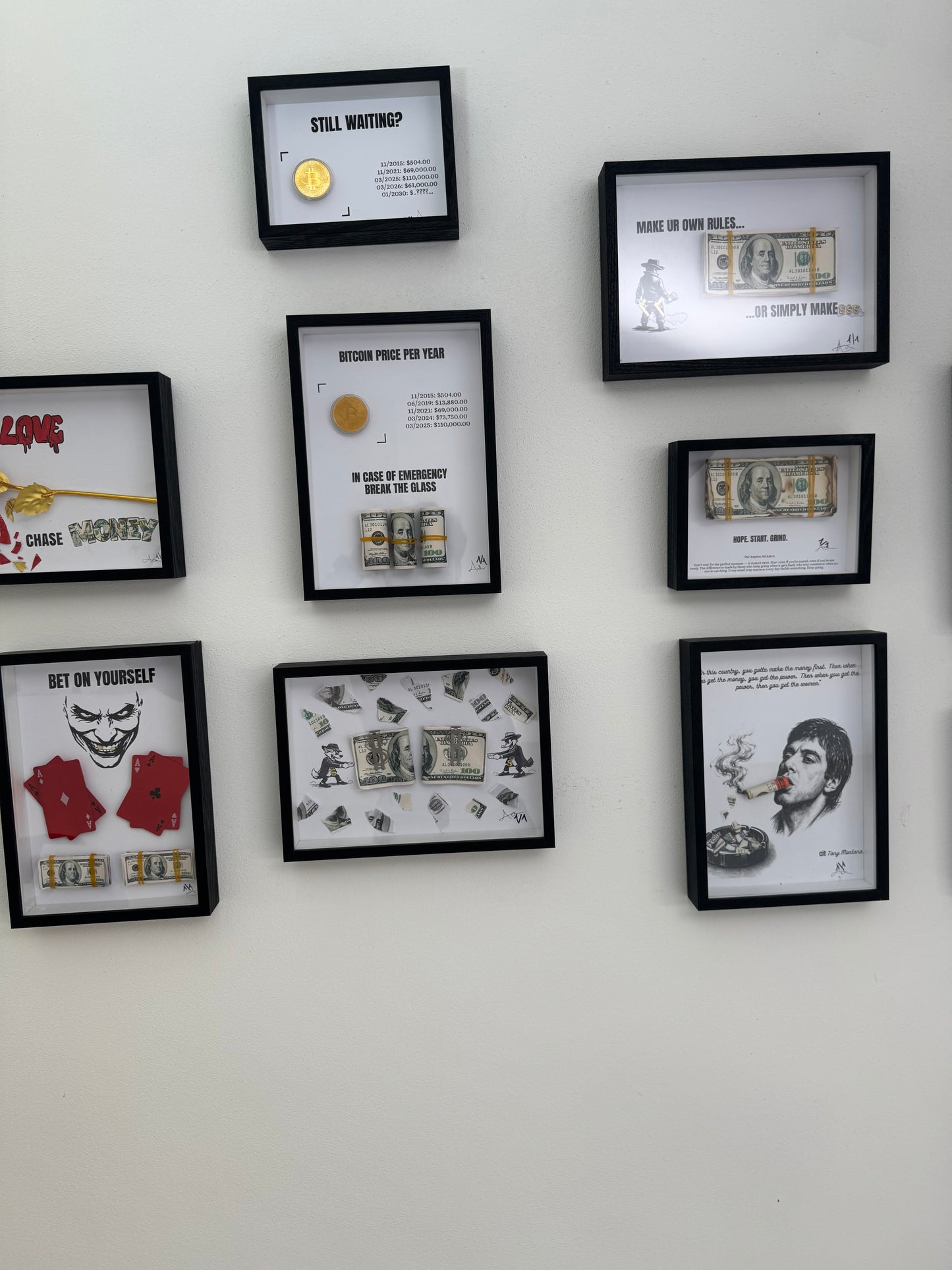 Quadro “DON’T CHASE LOVE CHASE MONEY”
